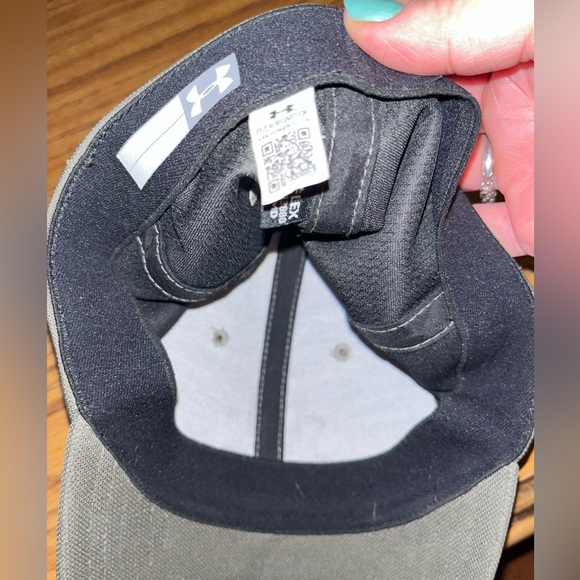 Under Armour youth ball cap - Picture 5 of 12